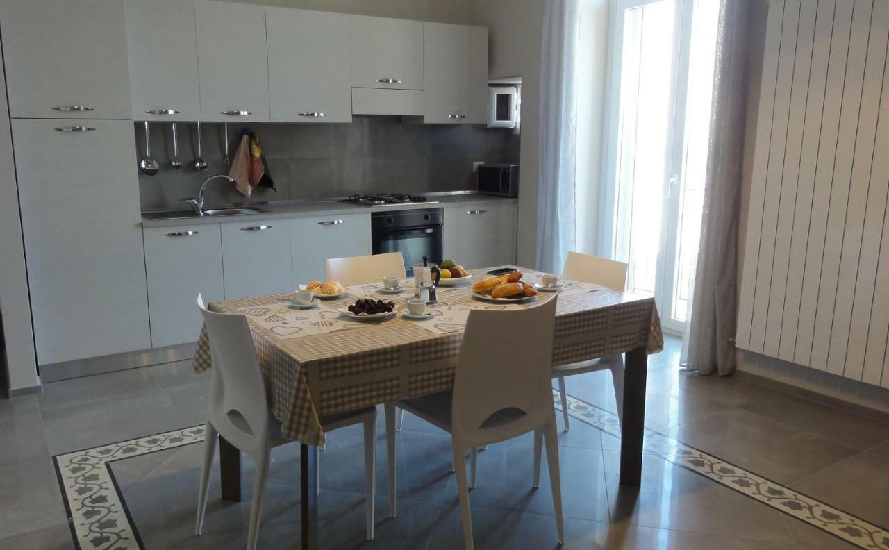 Casa Vacanze La Scalinata บิสเชลเย ภายนอก รูปภาพ