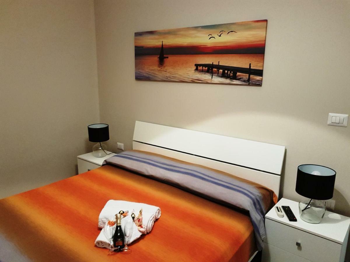 Casa Vacanze La Scalinata บิสเชลเย ภายนอก รูปภาพ